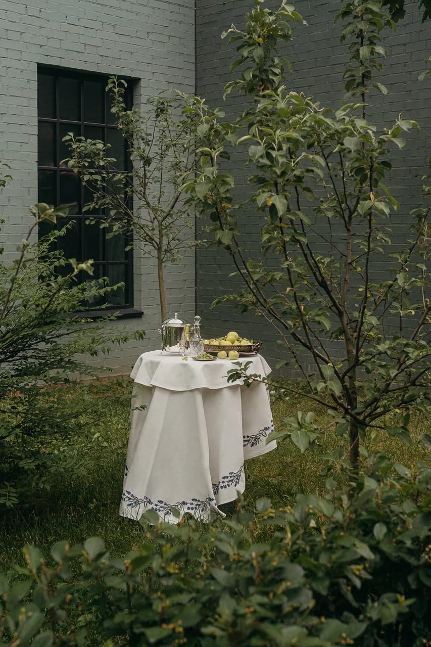 Joli Москва — яблоневый сад Jardin de Joli